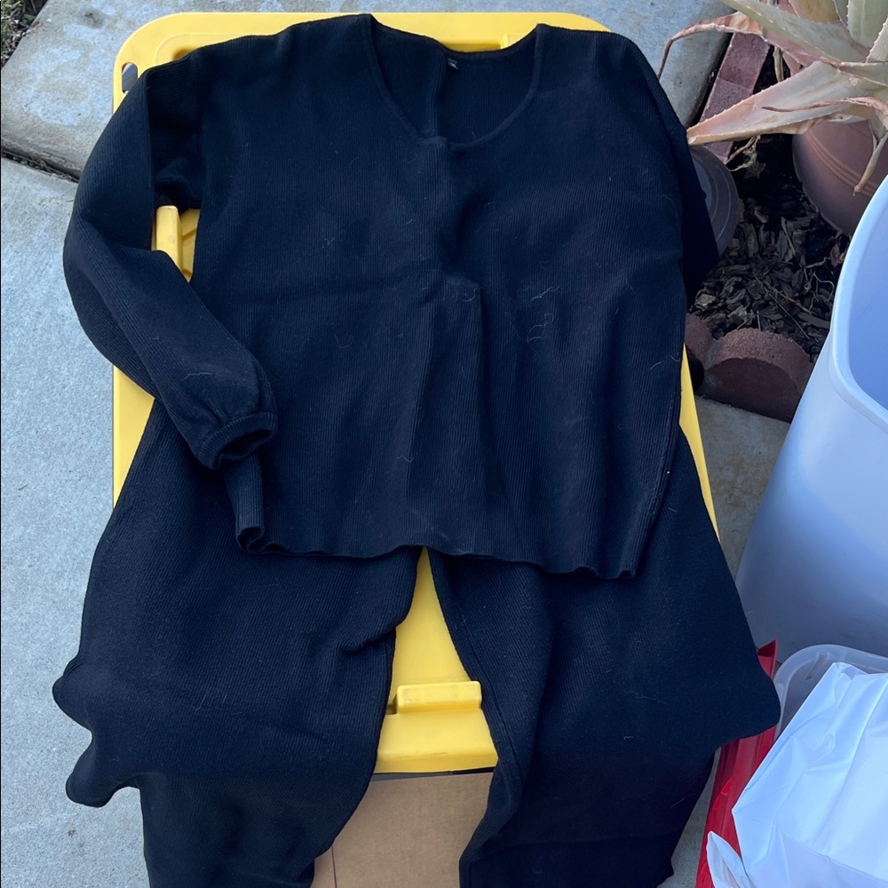 Black Women's V-Neck lounge set